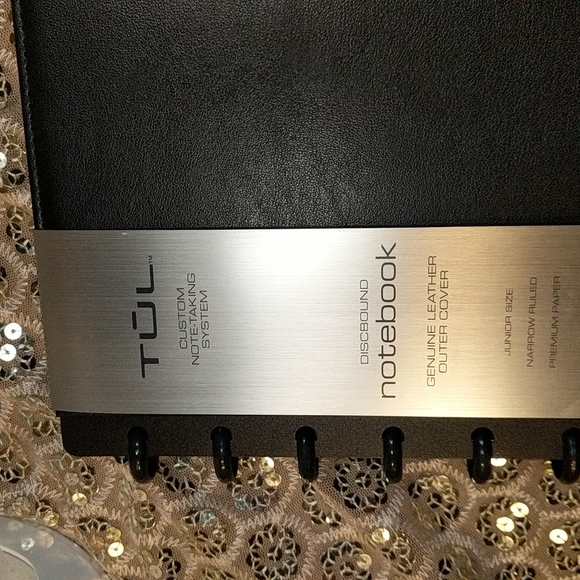 Awesome Tul Discbound Notebook with Genuine Leather Cover. Black - Picture 2 of 6